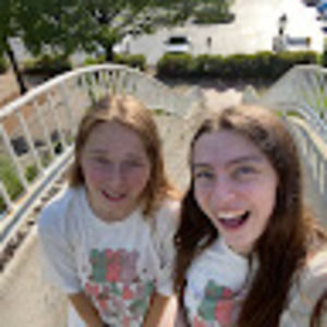 Meet your Posher, Phoebe